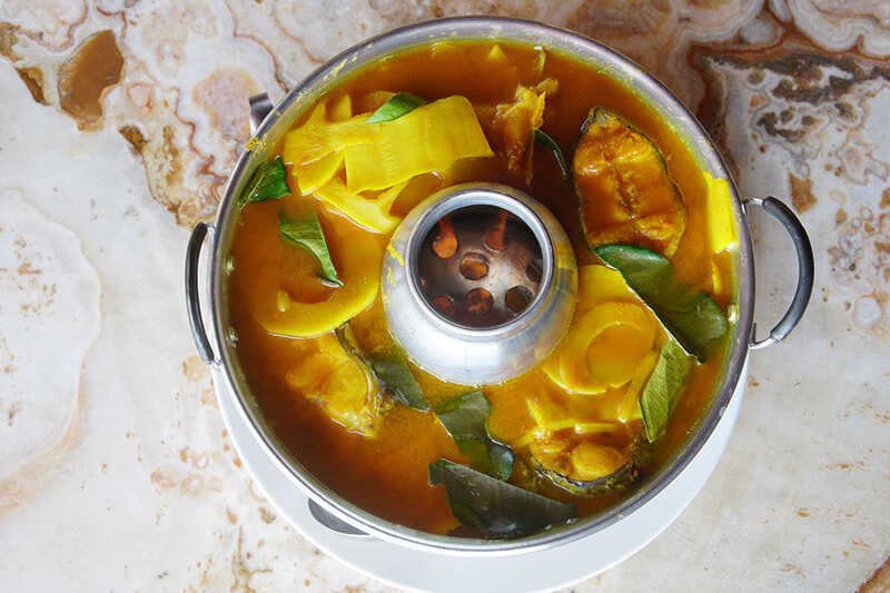 กาญจนบุรี, top 10+ ร้านอาหารสังขละบุรี 2567 จ.กาญจนบุรี ร้านริมน้ำ ร้านอาหารมอญ