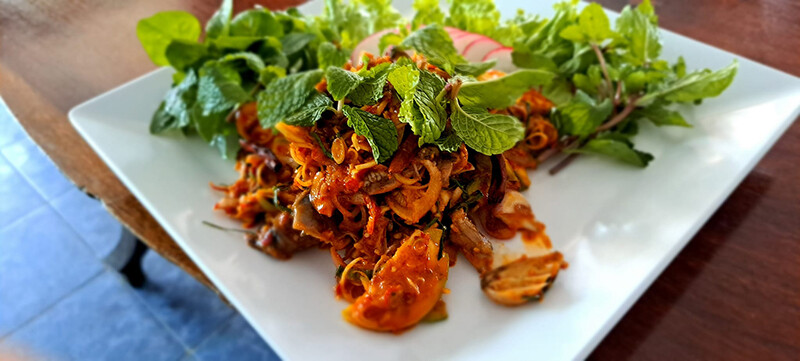 กาญจนบุรี, top 10+ ร้านอาหารสังขละบุรี 2567 จ.กาญจนบุรี ร้านริมน้ำ ร้านอาหารมอญ