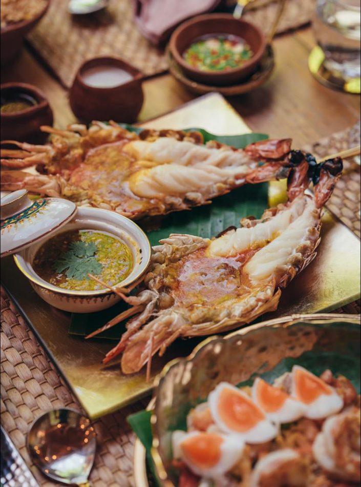 อยุธยา, top 10+ ร้านอาหารอยุธยา 2567 ร้านอร่อยริมน้ำ กุ้งแม่น้ำเผาตัวใหญ่