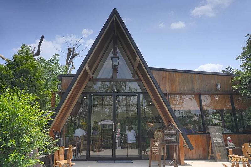 คาเฟ่ปทุมธานี, คาเฟ่ญี่ปุ่นปทุมธานี, three iconic, เปิดวาร์ป three iconic คาเฟ่ในสวน พิกัดลับสายมินิมอล ญี่ปุ่นแบบตะโกน