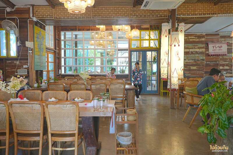 เที่ยวปทุมธานี, คาเฟ่ปทุมธานี, chaba chabai cafe, ชบา ชไบ, chaba chabai cafe คาเฟ่บ้านไม้อบอุ่น ย่านลำลูกกา