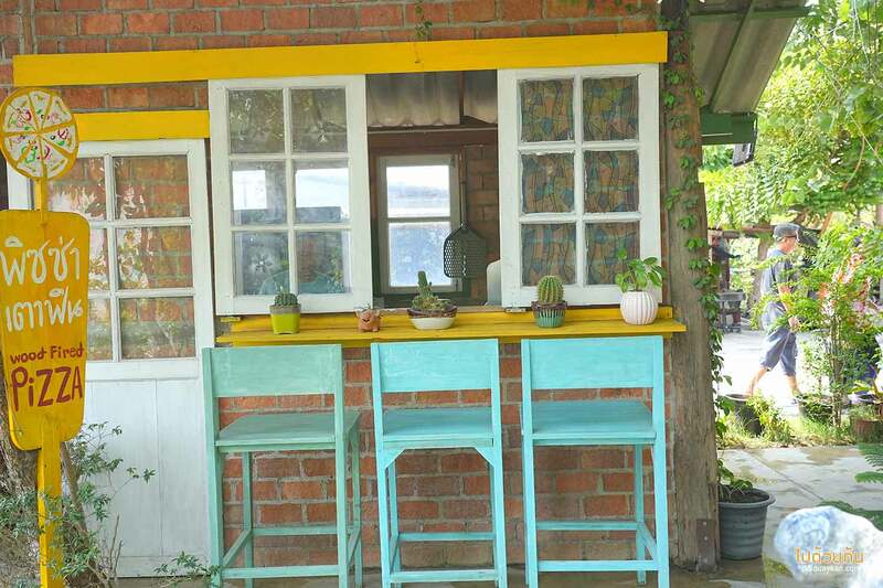 เที่ยวปทุมธานี, คาเฟ่ปทุมธานี, chaba chabai cafe, ชบา ชไบ, chaba chabai cafe คาเฟ่บ้านไม้อบอุ่น ย่านลำลูกกา