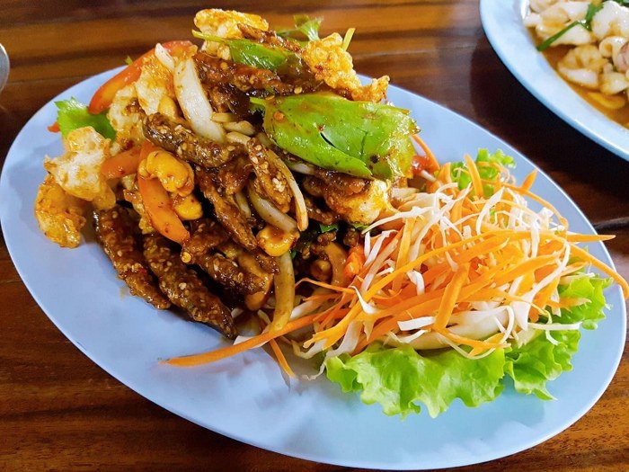 ชะอำ, หัวหิน, เพชรบุรี, top 8+ ร้านอาหารเพชรบุรี 2567 ร้านเด็ดต้องไปกินกับครอบครัว