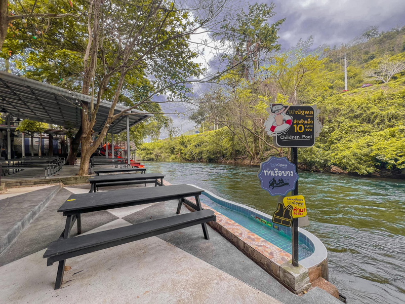 top 11+ ที่พักแก่งกระจาน 2567 ติดริมน้ำ มีเครื่องเล่น เปิดใหม่ สวยๆ บ้านเป็นหลัง ราคาถูก