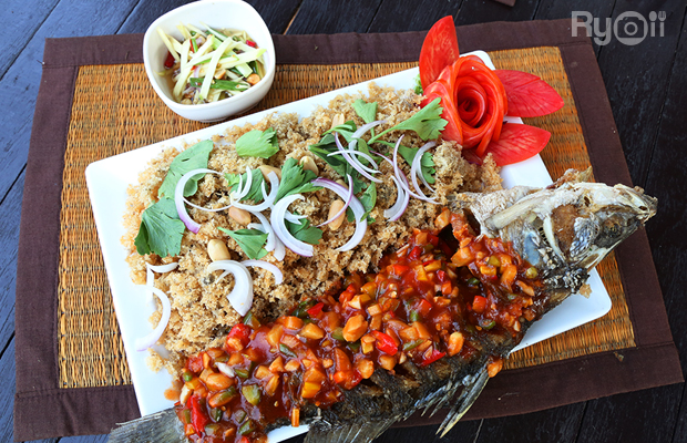 top 7+ ร้านส้มตำที่น่าลองไปพิสูจน์ความแซ่บ กับเมนูสไตล์บ้านทุ่งแต่หาได้ในกรุงเทพฯ (อัปเดต 29/12/63)