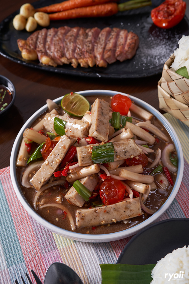 top 7+ ร้านส้มตำที่น่าลองไปพิสูจน์ความแซ่บ กับเมนูสไตล์บ้านทุ่งแต่หาได้ในกรุงเทพฯ (อัปเดต 29/12/63)