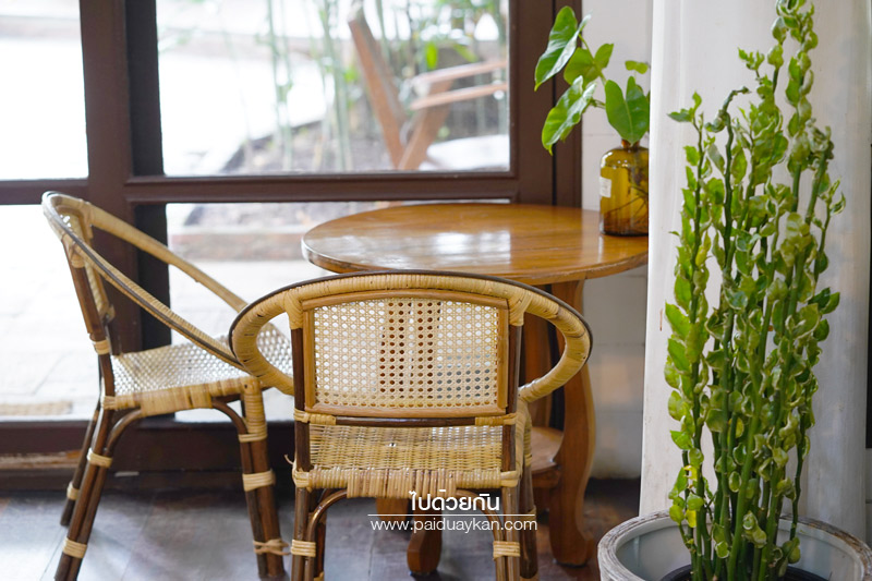 แพร่, เที่ยวแพร่, charlotte hut coffee แพร่, คาเฟ่แพร่, ร้านกาแฟแพร่, charlotte hut coffee & tea bar แพร่