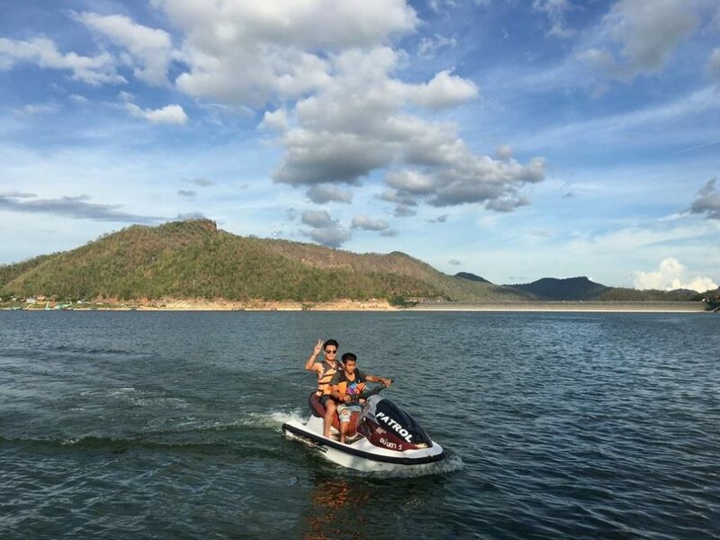 top 14+ ที่พักกาญจนบุรี 2567 ใกล้น้ำตกเอราวัณ วิวสวย ราคาถูกและดี