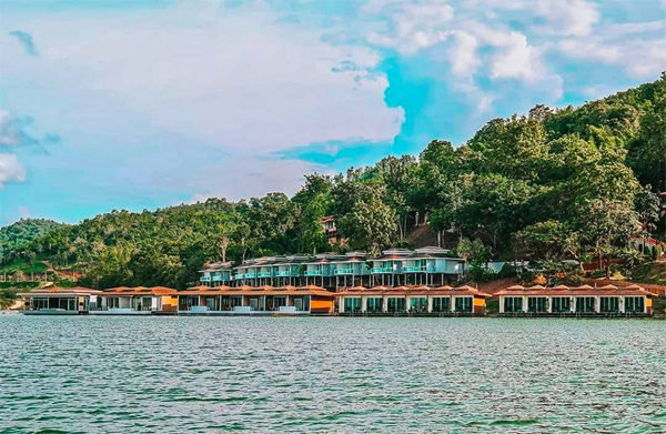 top 14+ ที่พักกาญจนบุรี 2567 ใกล้น้ำตกเอราวัณ วิวสวย ราคาถูกและดี