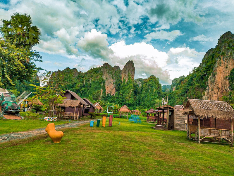 top 10+ ที่พักเนินมะปราง 2567 ที่พักบ้านมุง พิษณุโลก บรรยากาศดี ชมวิวภูเขาหินปูน