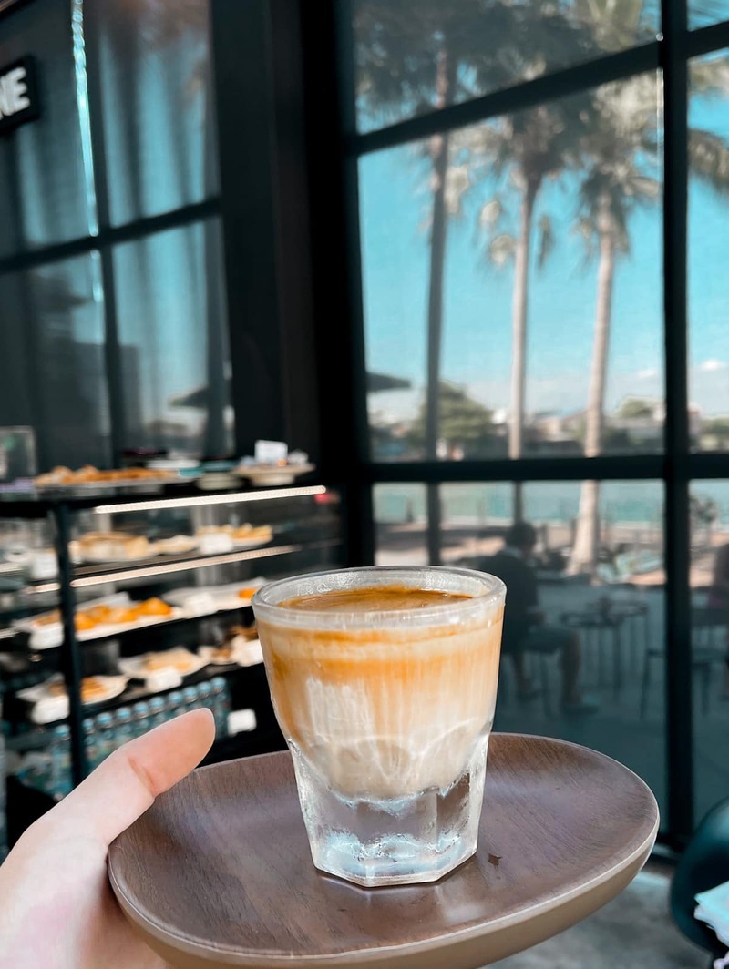 คาเฟ่เมืองทอง ต้องมาลอง เมืองทองนี่เด็ดจริง!