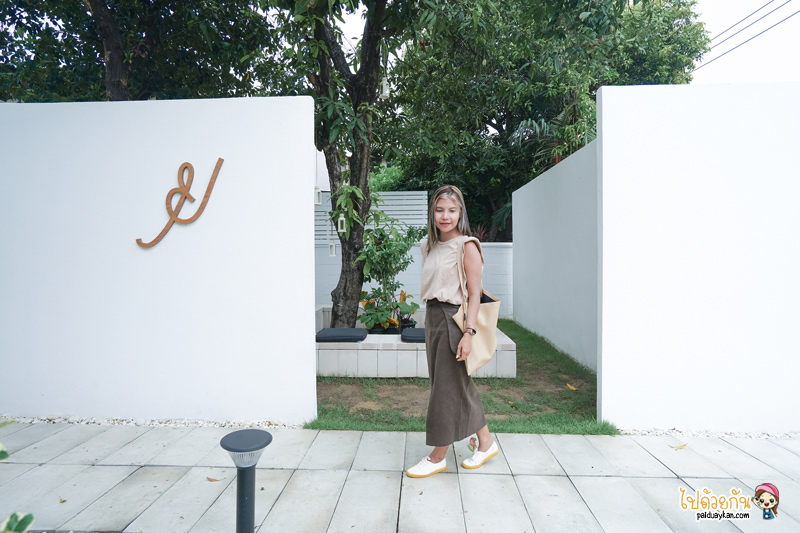 คาเฟ่ลาดพร้าว, คาเฟ่โชคชัยสี่, maysa-cafe, maysa café คาเฟ่สีขาวในบ้านไม้ ให้ฟีลมินิมอล