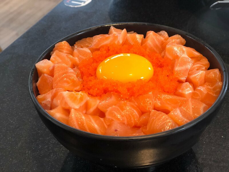 บุฟเฟ่ต์แซลมอนสุดคุ้ม ราคาเริ่มต้น ที่ 299฿ !! บอกเลยว่าคุ้มสุดๆ สำหรับสายแซลมอน