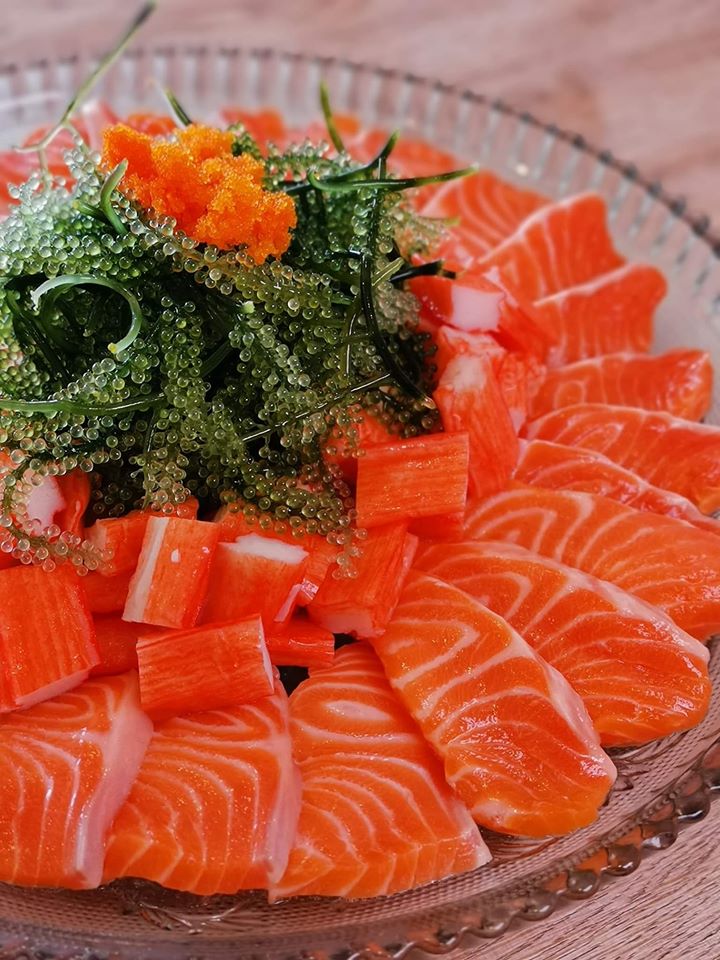 บุฟเฟ่ต์แซลมอนสุดคุ้ม ราคาเริ่มต้น ที่ 299฿ !! บอกเลยว่าคุ้มสุดๆ สำหรับสายแซลมอน