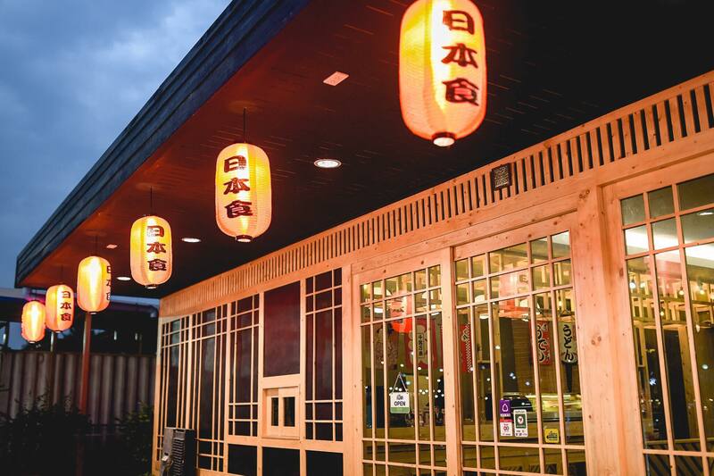 บุฟเฟ่ต์แซลมอนสุดคุ้ม ราคาเริ่มต้น ที่ 299฿ !! บอกเลยว่าคุ้มสุดๆ สำหรับสายแซลมอน