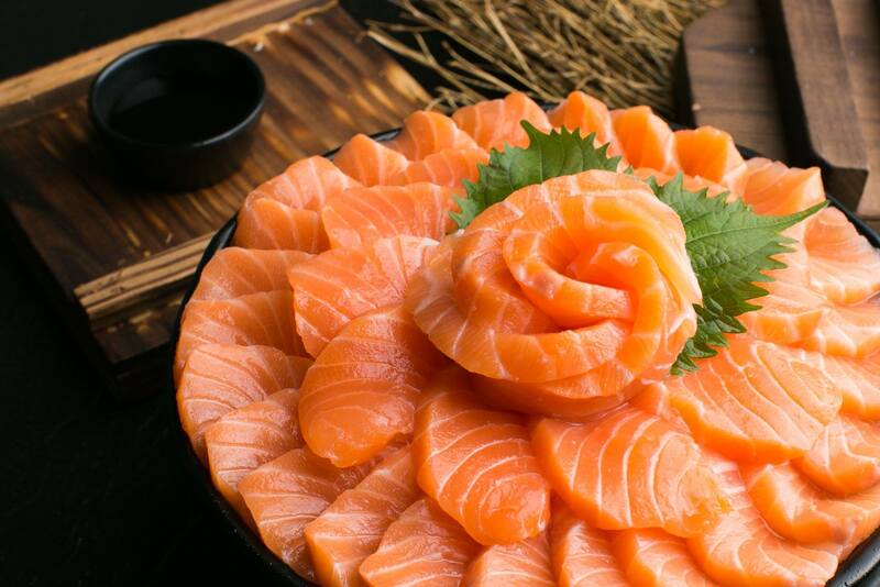 บุฟเฟ่ต์แซลมอนสุดคุ้ม ราคาเริ่มต้น ที่ 299฿ !! บอกเลยว่าคุ้มสุดๆ สำหรับสายแซลมอน