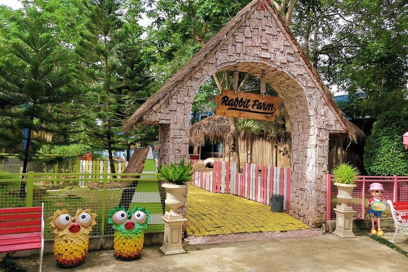 alpaca hill, camping field สวนผึ้ง, coro field, highland สวนผึ้ง, moai coffee, new land สวนผึ้ง, the camping field, the scenery vintage farm, veneto, veneto สวนผึ้ง, จุดชมวิวห้วยคอกหมู, จุดชมวิวเขากระโจม, ชิราคาวาโกะ คาเฟ่, ชิราคาวาโกะ สวนผึ้ง, ตลาดห้วยน้ำใส, ตลาดเช้าริมธาร, ตลาดเช้าริมธาร สวนผึ้ง, ตลาดโอ๊ะป่อย, ที่เที่ยวสวนผึ้ง, ที่เที่ยวสวนผึ้ง 2023, ที่เที่ยวสวนผึ้ง 2024, ที่เที่ยวสวนผึ้ง 2567, ธารน้ำร้อนบ่อคลึง, น้ำตกเก้าชั้น, น้ำตกเก้าโจน, นิวแลนด์ สวนผึ้ง, บ้านมอญห้วยน้ำใส, บ้านหอมเทียน, ราชบุรี, วอเตอร์ปาร์ค สวนผึ้ง, สวนป่าสิริกิตติ์, สวนผึ้ง, สวนผึ้งไฮแลนด์, สวนเลม่อน พสุธารา, สวนเลม่อน สวนผึ้ง, ห้วยคอกหมู, อัลปาก้า ฮิลล์, เขากระโจม, เดอะ ซีนเนอร์รี่ วินเทจ ฟาร์ม, เดอะรีสอร์ท วอเตอร์ปาร์ค, เที่ยวสวนผึ้ง, เที่ยวสวนผึ้ง 2024, เที่ยวสวนผึ้ง 2567, เวเนโต้ สวนผึ้ง, แก่งส้มแมว, โคโร่ ฟิลด์, โมไอ สวนผึ้ง, ไร่องุ่นมีสุข, ไร่องุ่นมีสุข สวนผึ้ง, top 20+ ที่เที่ยวสวนผึ้ง [กรกฎาคม 2024] สัมผัสธรรมชาติ ท่ามกลางหุบเขา จังหวัดราชบุรี