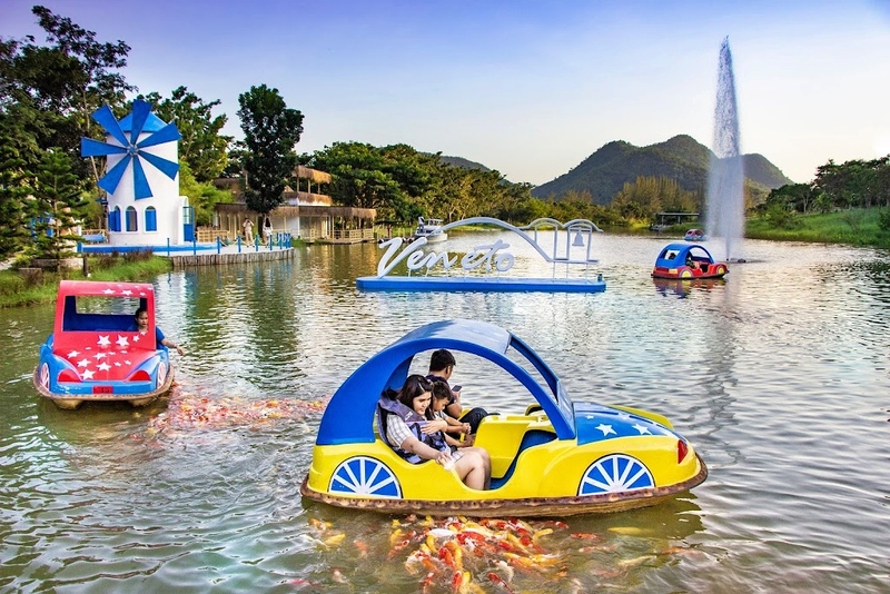 alpaca hill, camping field สวนผึ้ง, coro field, highland สวนผึ้ง, moai coffee, new land สวนผึ้ง, the camping field, the scenery vintage farm, veneto, veneto สวนผึ้ง, จุดชมวิวห้วยคอกหมู, จุดชมวิวเขากระโจม, ชิราคาวาโกะ คาเฟ่, ชิราคาวาโกะ สวนผึ้ง, ตลาดห้วยน้ำใส, ตลาดเช้าริมธาร, ตลาดเช้าริมธาร สวนผึ้ง, ตลาดโอ๊ะป่อย, ที่เที่ยวสวนผึ้ง, ที่เที่ยวสวนผึ้ง 2023, ที่เที่ยวสวนผึ้ง 2024, ที่เที่ยวสวนผึ้ง 2567, ธารน้ำร้อนบ่อคลึง, น้ำตกเก้าชั้น, น้ำตกเก้าโจน, นิวแลนด์ สวนผึ้ง, บ้านมอญห้วยน้ำใส, บ้านหอมเทียน, ราชบุรี, วอเตอร์ปาร์ค สวนผึ้ง, สวนป่าสิริกิตติ์, สวนผึ้ง, สวนผึ้งไฮแลนด์, สวนเลม่อน พสุธารา, สวนเลม่อน สวนผึ้ง, ห้วยคอกหมู, อัลปาก้า ฮิลล์, เขากระโจม, เดอะ ซีนเนอร์รี่ วินเทจ ฟาร์ม, เดอะรีสอร์ท วอเตอร์ปาร์ค, เที่ยวสวนผึ้ง, เที่ยวสวนผึ้ง 2024, เที่ยวสวนผึ้ง 2567, เวเนโต้ สวนผึ้ง, แก่งส้มแมว, โคโร่ ฟิลด์, โมไอ สวนผึ้ง, ไร่องุ่นมีสุข, ไร่องุ่นมีสุข สวนผึ้ง, top 20+ ที่เที่ยวสวนผึ้ง [กรกฎาคม 2024] สัมผัสธรรมชาติ ท่ามกลางหุบเขา จังหวัดราชบุรี