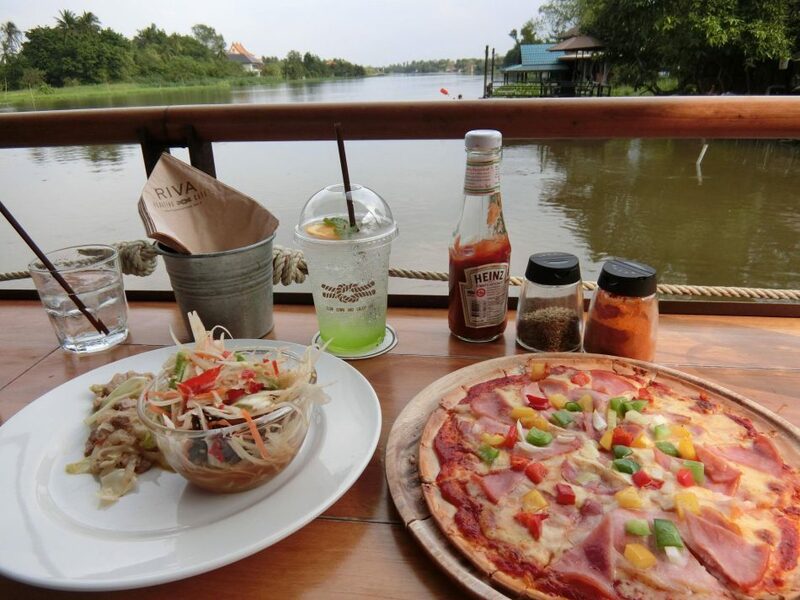 top 5+ คาเฟ่ริมน้ำในกรุงเทพ 2567 บรรยากาศเหมือนต่างจังหวัดเป๊ะเลย