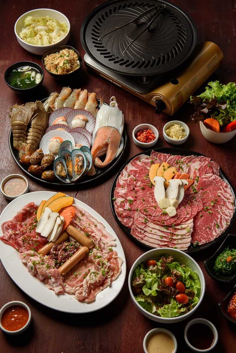 ร้านอาหารติดทะเล หัวหิน รวมร้านอาหารอร่อย บรรยากาศดีติดชายหาด ร้านเด็ดน่าแวะเมื่อมาประจวบฯ