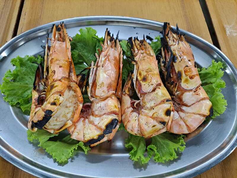 ร้านอาหารติดทะเล หัวหิน รวมร้านอาหารอร่อย บรรยากาศดีติดชายหาด ร้านเด็ดน่าแวะเมื่อมาประจวบฯ