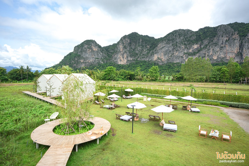 คาเฟ่ภูผาม่าน, ภูผาม่าน, ผาม่านฝัน, ผาม่านฝัน คาเฟ่สุดคิลท์ วิวแนบชิดภูผาม่าน