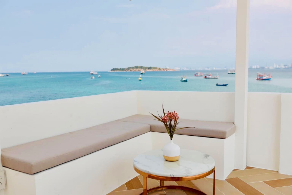 chill days, dharakiri, happy mind koh larn, koh larn villa resort, lareena resort koh larn, myth kohlarn, nomad resort, pause resort & bar, phan loft koh larn, radda sea house, sealey resort, suntosa resort, sweet box, sweet box bed and breakfast, sweet box เกาะล้าน, tawaen beach resort, tcvilla on beach, thandara kohlarn, the rest hotel, xanadu beach resort, กรีน ซีซั่น เกาะล้าน, กรีน ซีซั่น เฮาส์, ซันโตซา รีสอร์ท, ซานาดู บีช รีสอร์ท, ซานาดู บีช รีสอร์ท เกาะล้าน, ซีเล รีสอร์ท, ซีเลย์ รีสอร์ท, ดาราคีรี, ตาแหวน บีช รีสอร์ท, ทีซี วิลลา ออน บีช, ที่พักเกาะล้าน, ที่พักเกาะล้าน 2024, ที่พักเกาะล้าน 2567, ที่พักเกาะล้าน ติดทะเล, ที่พักเกาะล้าน ติดทะเล 2024, ที่พักเกาะล้าน ติดหาด, ที่พักเกาะล้าน แนะนำ, ที่พักเกาะล้านติดทะเล, ที่พักเกาะล้านติดทะเล 2567, ธันดารา, ธันดารา เกาะล้าน, บ้านริมน้ำ เกาะล้าน, พอส รีสอร์ท, พันลอฟท์ เกาะล้าน, ราชาวดี เกาะล้าน โซนมูนไลท์, ลารีน่า รีสอร์ท เกาะล้าน, วางเวลา, หาดตาแหวน, เกาะล้าน 2024, เกาะล้าน วิลลา รีสอร์ท, เช็คอิน รีสอร์ท เกาะล้าน, แฮปปี้ มายด์ เกาะล้าน, โนแมด รีสอร์ท, โนแมด รีสอร์ท เกาะล้าน, โรงแรมเดอะ เรสท์, top 30+ ที่พักเกาะล้าน [กรกฎาคม 2024] ติดทะเล พักผ่อนสุดชิลล์ ใกล้กรุงเทพฯ