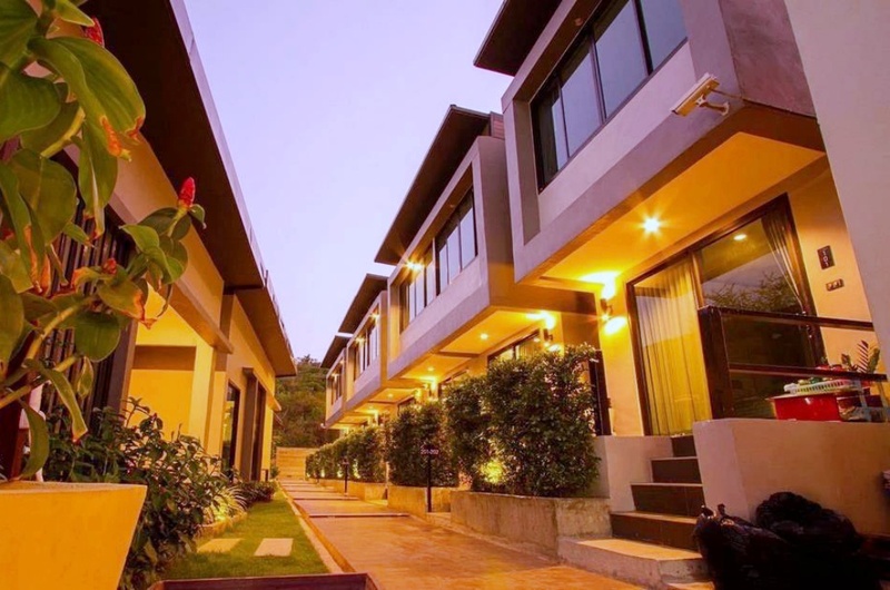 chill days, dharakiri, happy mind koh larn, koh larn villa resort, lareena resort koh larn, myth kohlarn, nomad resort, pause resort & bar, phan loft koh larn, radda sea house, sealey resort, suntosa resort, sweet box, sweet box bed and breakfast, sweet box เกาะล้าน, tawaen beach resort, tcvilla on beach, thandara kohlarn, the rest hotel, xanadu beach resort, กรีน ซีซั่น เกาะล้าน, กรีน ซีซั่น เฮาส์, ซันโตซา รีสอร์ท, ซานาดู บีช รีสอร์ท, ซานาดู บีช รีสอร์ท เกาะล้าน, ซีเล รีสอร์ท, ซีเลย์ รีสอร์ท, ดาราคีรี, ตาแหวน บีช รีสอร์ท, ทีซี วิลลา ออน บีช, ที่พักเกาะล้าน, ที่พักเกาะล้าน 2024, ที่พักเกาะล้าน 2567, ที่พักเกาะล้าน ติดทะเล, ที่พักเกาะล้าน ติดทะเล 2024, ที่พักเกาะล้าน ติดหาด, ที่พักเกาะล้าน แนะนำ, ที่พักเกาะล้านติดทะเล, ที่พักเกาะล้านติดทะเล 2567, ธันดารา, ธันดารา เกาะล้าน, บ้านริมน้ำ เกาะล้าน, พอส รีสอร์ท, พันลอฟท์ เกาะล้าน, ราชาวดี เกาะล้าน โซนมูนไลท์, ลารีน่า รีสอร์ท เกาะล้าน, วางเวลา, หาดตาแหวน, เกาะล้าน 2024, เกาะล้าน วิลลา รีสอร์ท, เช็คอิน รีสอร์ท เกาะล้าน, แฮปปี้ มายด์ เกาะล้าน, โนแมด รีสอร์ท, โนแมด รีสอร์ท เกาะล้าน, โรงแรมเดอะ เรสท์, top 30+ ที่พักเกาะล้าน [กรกฎาคม 2024] ติดทะเล พักผ่อนสุดชิลล์ ใกล้กรุงเทพฯ