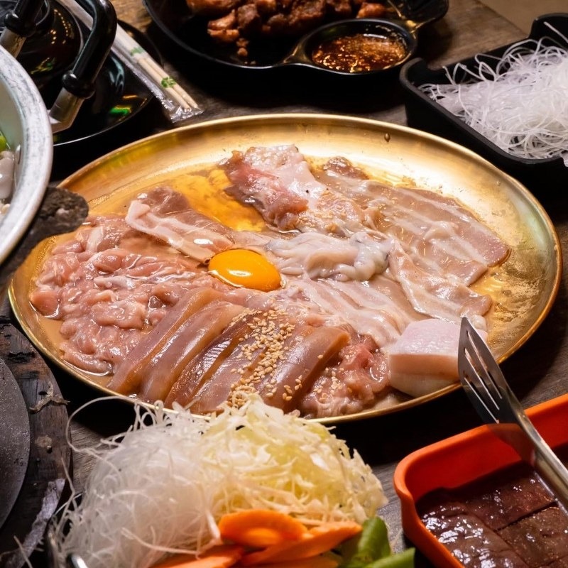 top 10+ ร้านอาหารสยาม 2567 ร้านเปิดใหม่ บรรยากาศดี อาหารอร่อย จัดเต็มเมนูคาวหวาน