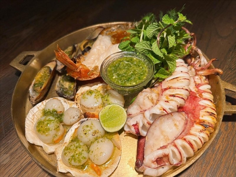 top 10+ ร้านอาหารสยาม 2567 ร้านเปิดใหม่ บรรยากาศดี อาหารอร่อย จัดเต็มเมนูคาวหวาน