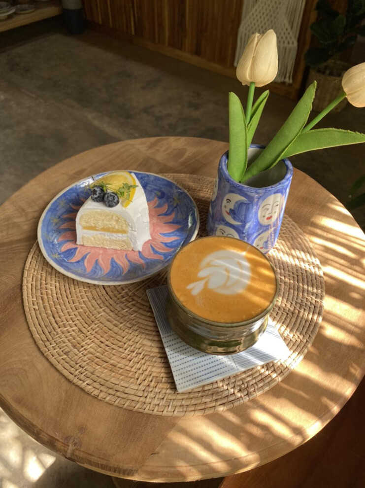 top 10+ คาเฟ่แพร่ 2567 คาเฟ่ในเมือง เปิดใหม่ ร้านสวย บรรยากาศดี กาแฟอร่อย