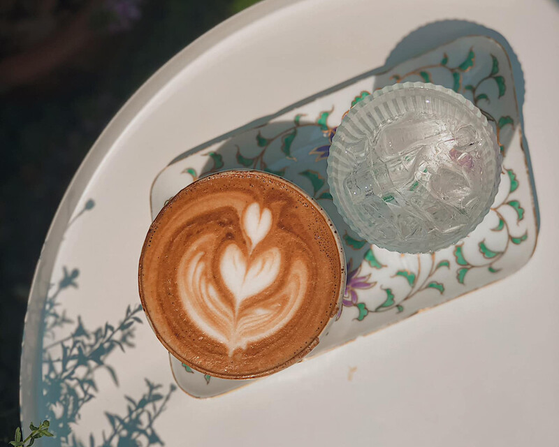 top 10+ คาเฟ่แพร่ 2567 คาเฟ่ในเมือง เปิดใหม่ ร้านสวย บรรยากาศดี กาแฟอร่อย