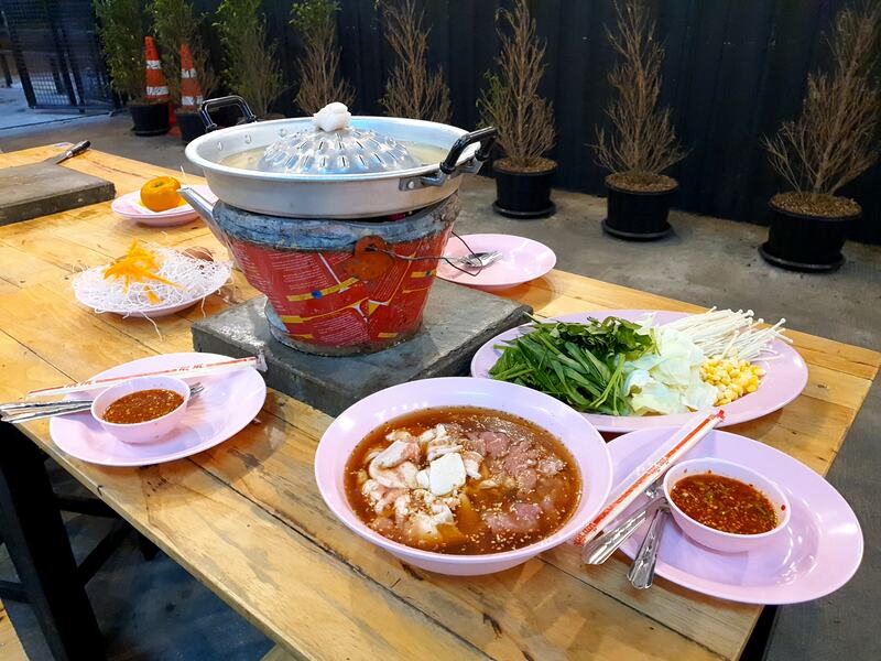 หมูกระทะ สระบุรี : รวมร้านหมูกระทะแห่งชาติ เจ้าเด็ด เจ้าดัง รสชาติน้ำจิ้มสุดปัง! ไม่ไปไม่ได้แล้ววว