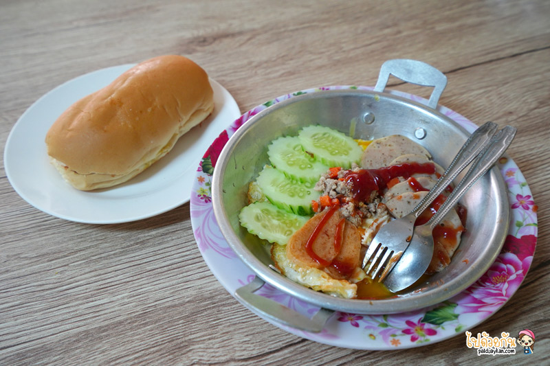 พรเทพ สาขา 2, อาหารเช้านครพนม, พรเทพอาหารเช้า, ร้านอาหารนครพนม, พรเทพ สาขา 2  อาหารเช้าสไตล์ อาหารเวียดนาม นครพนม