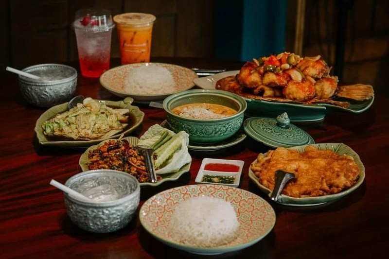 top 15+ ร้านอาหารสุโขทัย 2567 ริมน้ำ บรรยากาศดี ร้านอร่อยในเมือง ห้ามพลาด