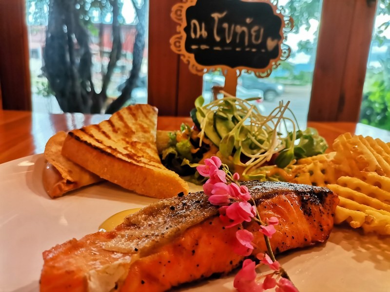 top 15+ ร้านอาหารสุโขทัย 2567 ริมน้ำ บรรยากาศดี ร้านอร่อยในเมือง ห้ามพลาด