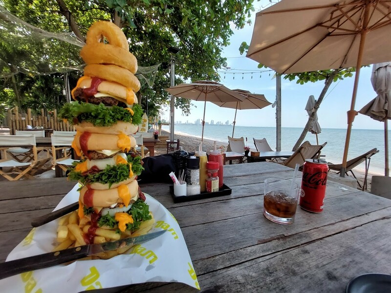 dam pattaya รีวิวคาเฟ่พัทยา บรรยากาศดี มุมถ่ายรูปเพียบ