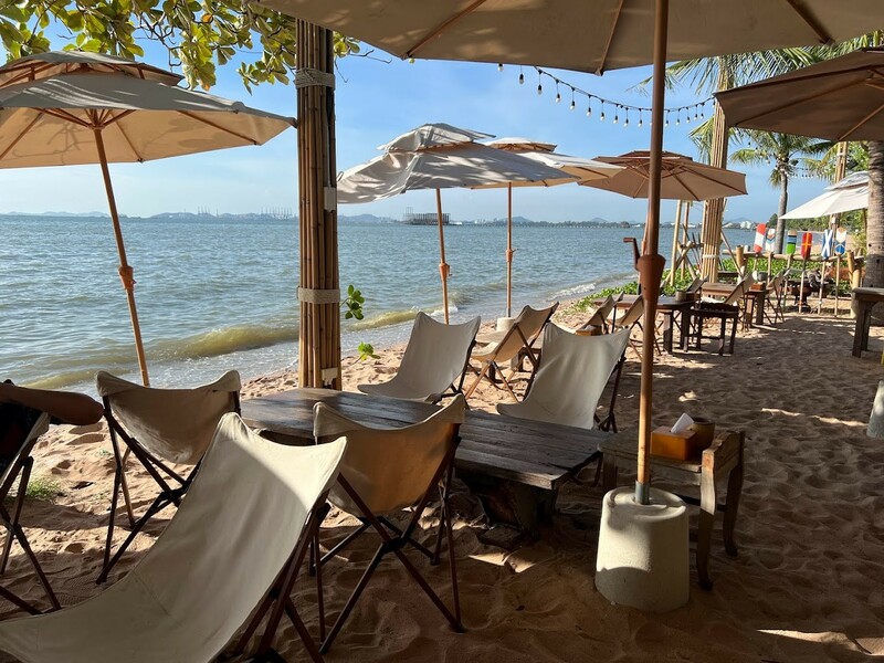 dam pattaya รีวิวคาเฟ่พัทยา บรรยากาศดี มุมถ่ายรูปเพียบ