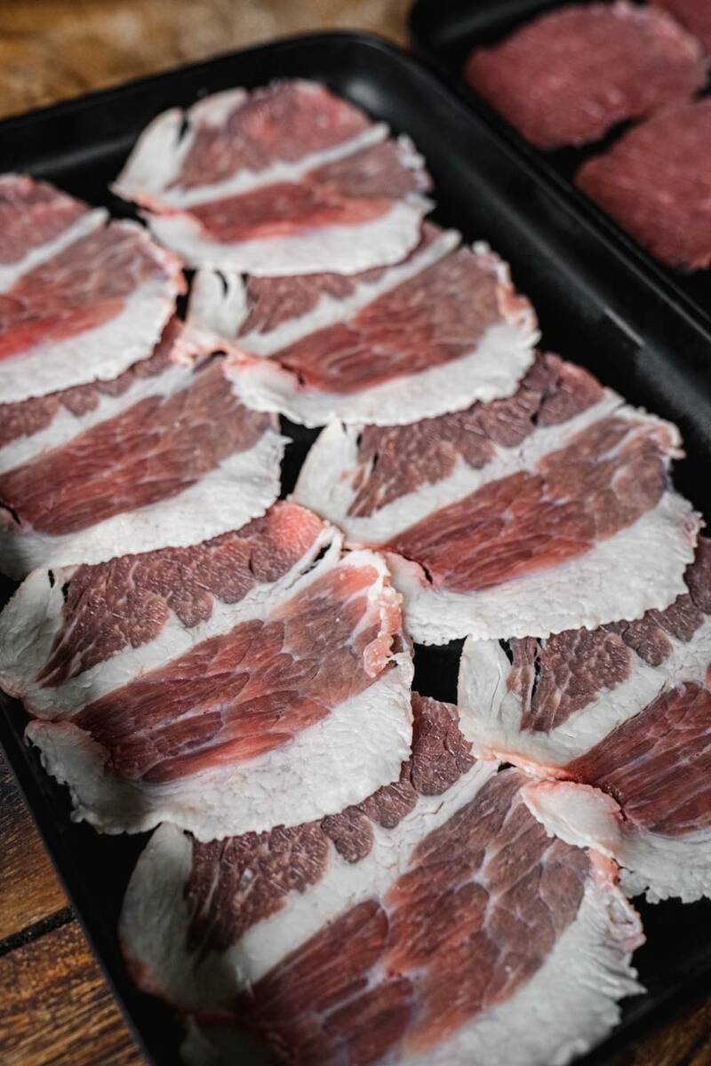 รวมร้านปิ้งย่างระยอง : 8 ร้านปิ้งย่างเจ้าเด็ดระยอง มีให้เลือกทั้งบุฟเฟ่ต์ และ a la carte บอกเลยสายกินไม่ควรพลาด