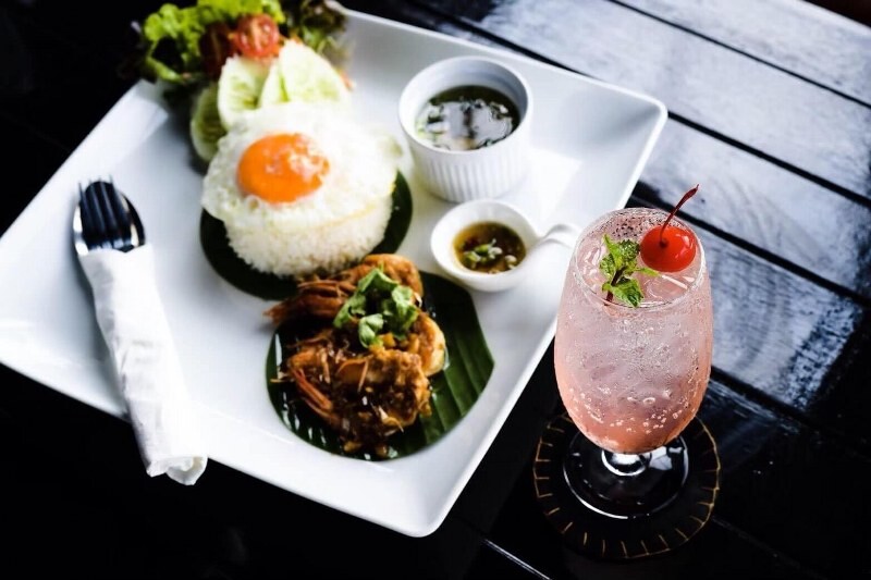 top 10+ คาเฟ่อ่างศิลา 2567 เขาสามมุข บรรยากาศดี ใกล้กรุงเทพ