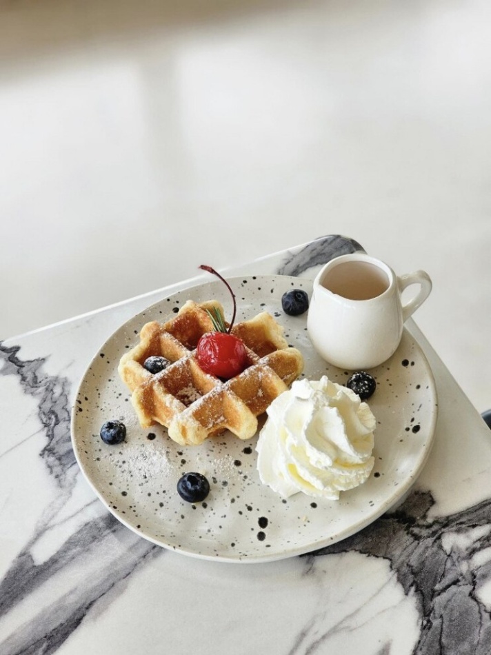 top 10+ คาเฟ่อ่างศิลา 2567 เขาสามมุข บรรยากาศดี ใกล้กรุงเทพ