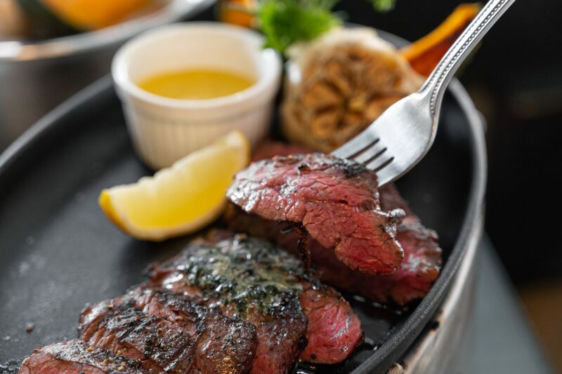 top 10+ restaurants for late night food in bangkok (2024 update)