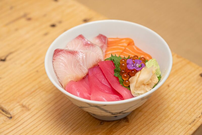 top 10+ restaurants for late night food in bangkok (2024 update)