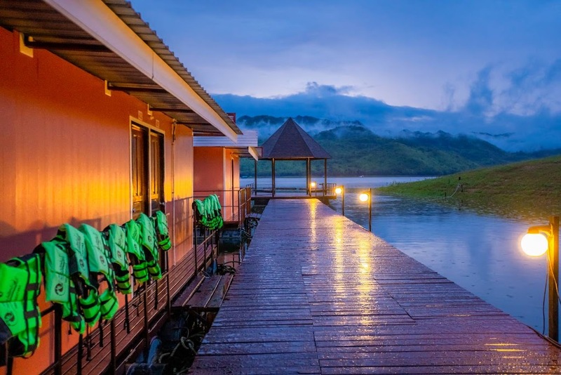 กาญจนบุรี, จองที่พักแพเมืองกาญ, ที่พัก, ที่พักเขื่อนศรีนครินทร์ 2567, ที่พักเมืองกาญ, ที่พักแพเขื่อนศรี 2024, ที่พักแพเขื่อนศรี 2567, ที่พักแพเขื่อนศรีนครินทร์ 2567, ที่เที่ยว, บ้านพักล่องแพ วินเทจ, รักษ์น้ำ รีสอร์ท, รายาบุรี รีสอร์ท, สกายเลควิวรีสอร์ท, สยามซิลเวอร์เลค รีสอร์ท, เขื่อนศรีนครินทร์, เดอะธาราเคปรีสอร์ท, เมืองกาญ, เลค เฮฟเว่น รีสอร์ท, แพที่พักกลางน้ำ, แพนันทนา, แพเขื่อนศรีนครินทร์, แพเขื่อนศรีนครินทร์ 2024, แพเขื่อนศรีนครินทร์ 2567, แพเมืองกาญ 2024, แพเมืองกาญ 2567, top 10+ ที่พัก แพเขื่อนศรีนครินทร์ [กรกฎาคม 2024] กาญจนบุรี บรรยากาศดี เล่นน้ำได้