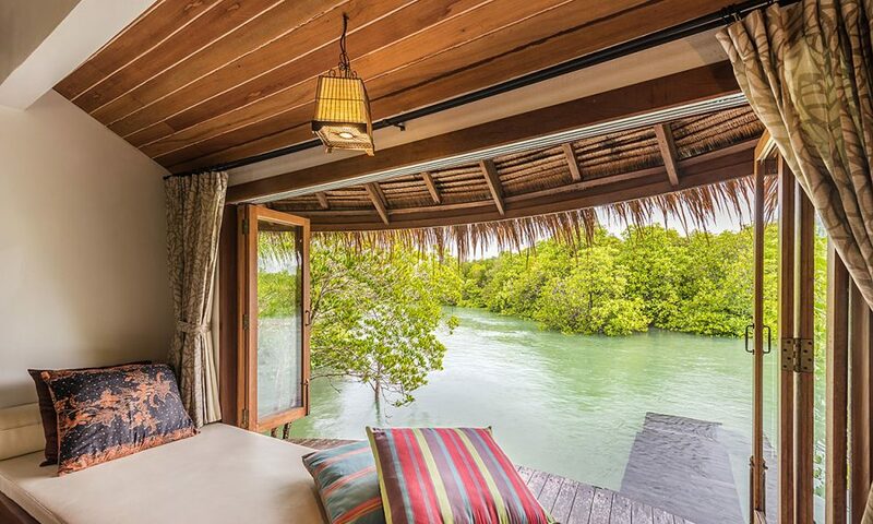 top 4+ ที่พักในไทยสไตล์มัลดีฟ ที่พักกลางน้ำสุดโรแมนติก