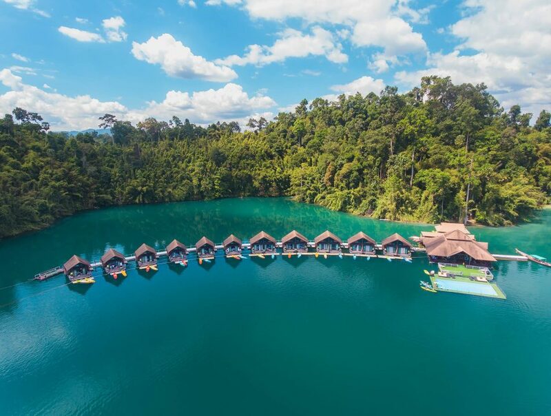 top 4+ ที่พักในไทยสไตล์มัลดีฟ ที่พักกลางน้ำสุดโรแมนติก