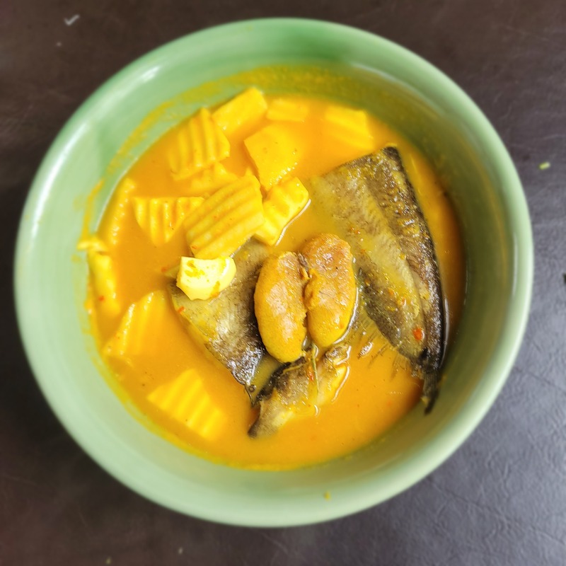 รวมร้านอาหารใกล้สนามบินหาดใหญ่ สงขลา ร้านอร่อยน่ากินเติมพลังให้เต็มอิ่มก่อนขึ้นเครื่อง!