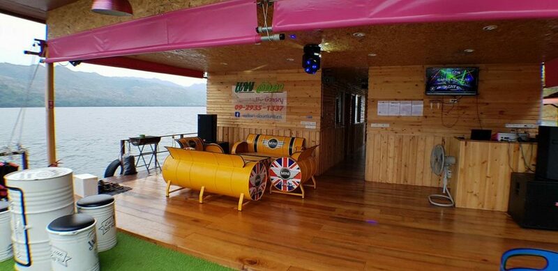 top 7+ ที่พัก แพกาญจนบุรี 2567 แพเขื่อนศรีนครินทร์นอนสบาย วิวสวยอลัง