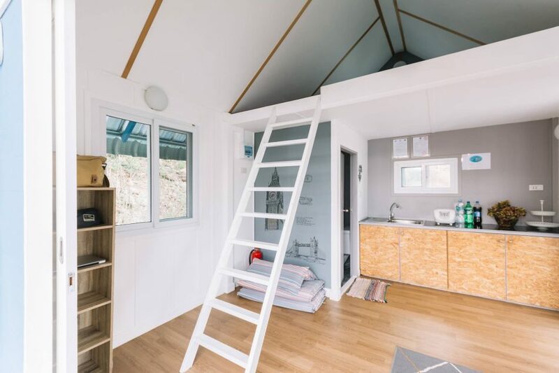 top 7+ ที่พัก แพกาญจนบุรี 2567 แพเขื่อนศรีนครินทร์นอนสบาย วิวสวยอลัง