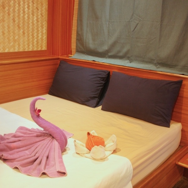 หัวหิน, top 5+ ที่พักหัวหินติดทะเลราคาหลักร้อย วิวสวย ใกล้ทะเล